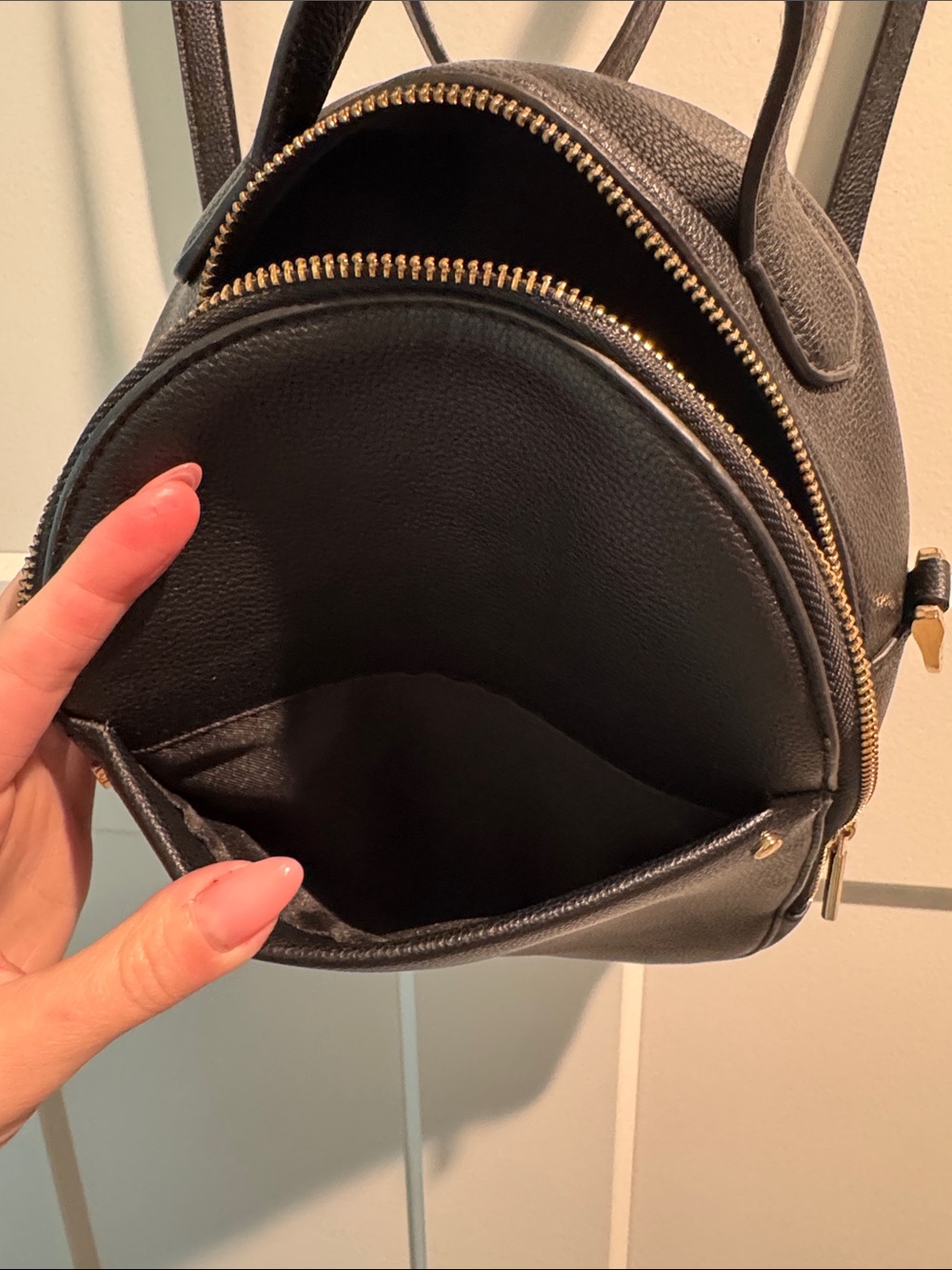 Small backpack - Picture 6 of 6